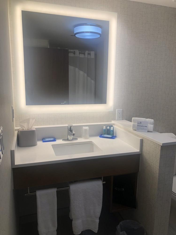 Holiday Inn Express Ft Lauderdale Cruise-Airport By Ihg Φορτ Λόντερντεϊλ Εξωτερικό φωτογραφία