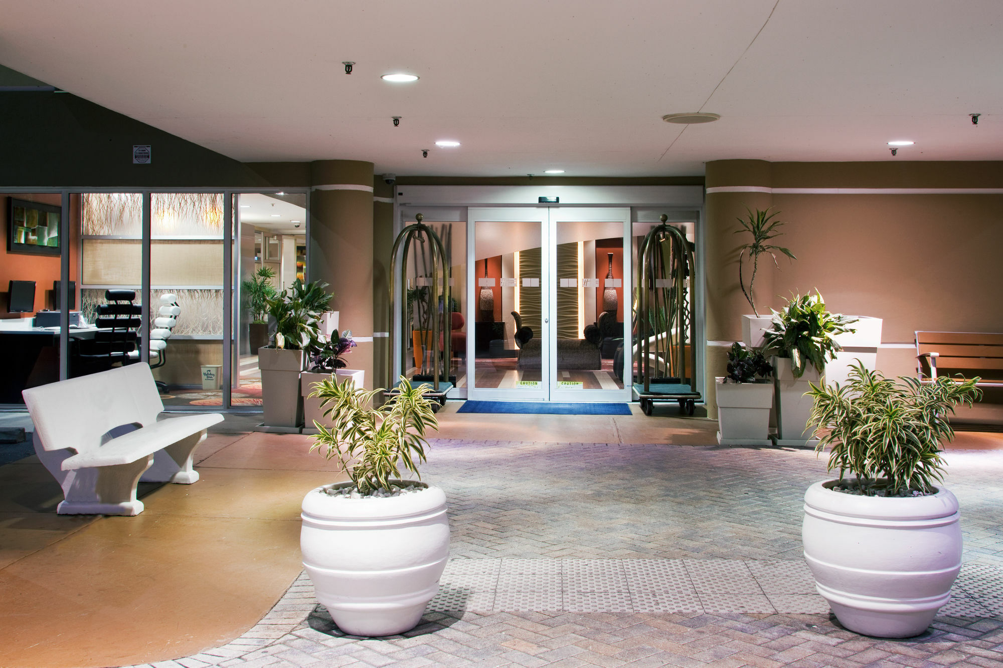 Holiday Inn Express Ft Lauderdale Cruise-Airport By Ihg Φορτ Λόντερντεϊλ Εξωτερικό φωτογραφία